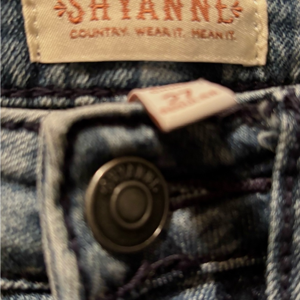 Patterned Gray Jeans - image 4